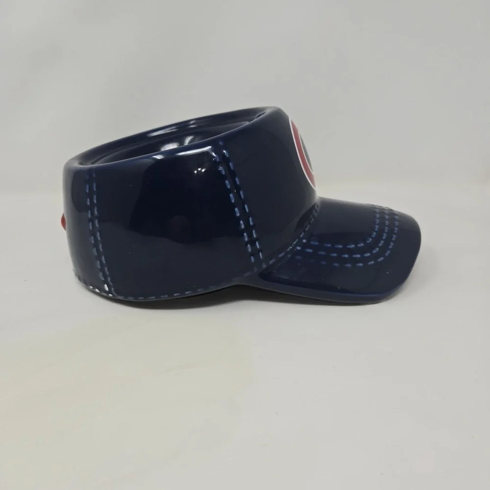 Chicago Cubs Baseball Hat MLB Ceramic‎ Scentsy Fragrance Oil Warmer !No Top